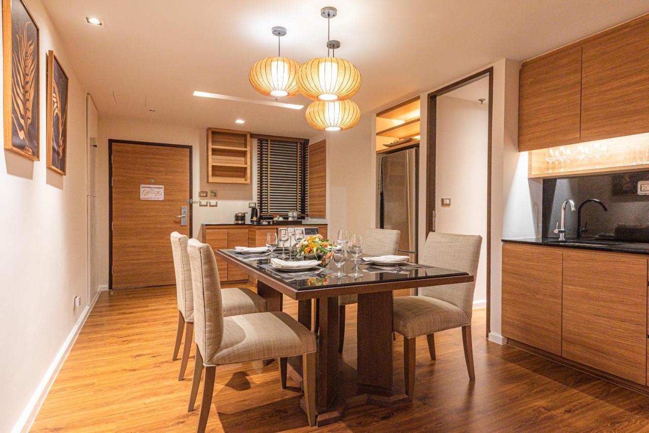 Summit Windmill Golf Suite Hotel At Suvarnabhumi Bangkok Exterior photo A modern dining room in a condominium